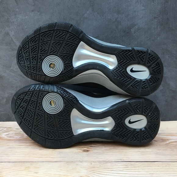 Nike Volley Zoom Hyperspike - Picture 15 of 16